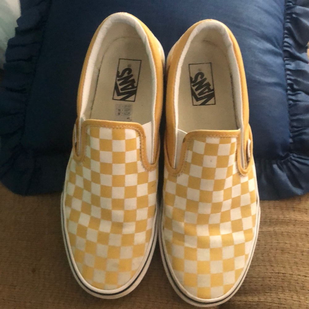 Vans Yellow Checkered Sneakers 9
